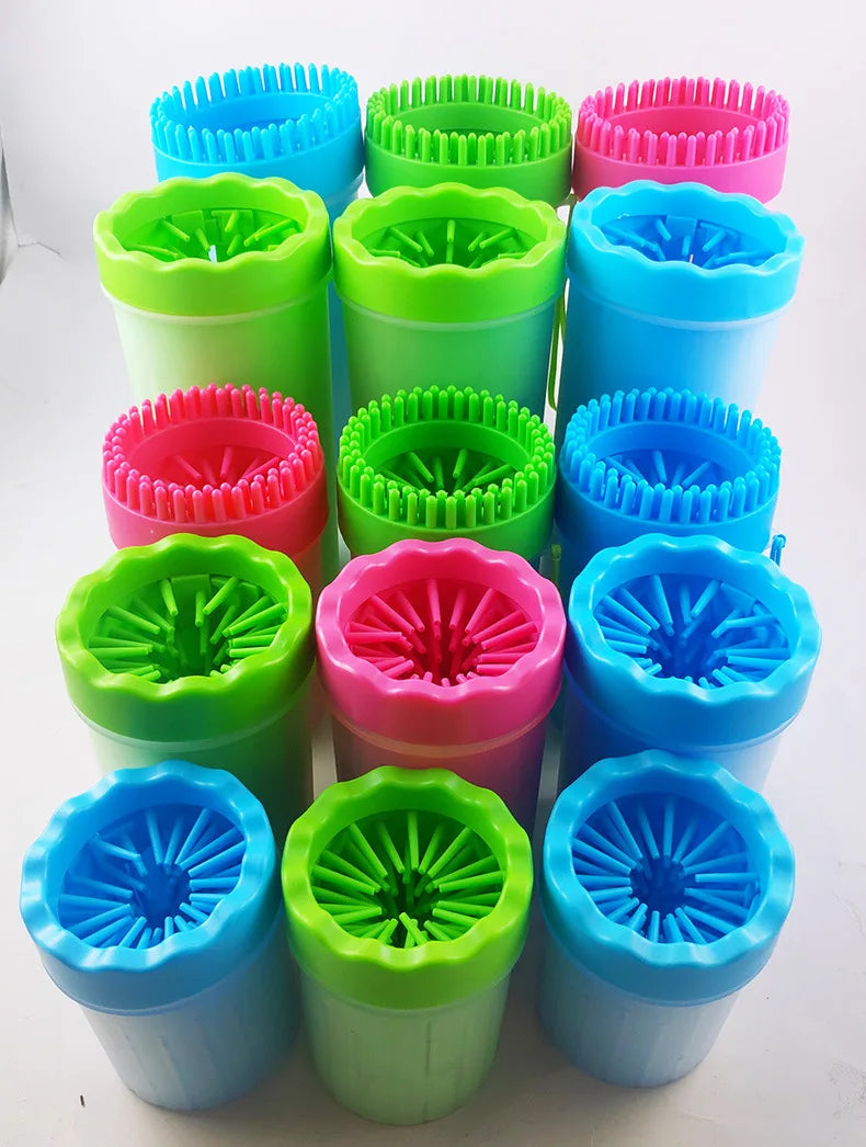 PawRinse Portable Paw Washer — Silicone Cleaning Cup for Muddy Walks