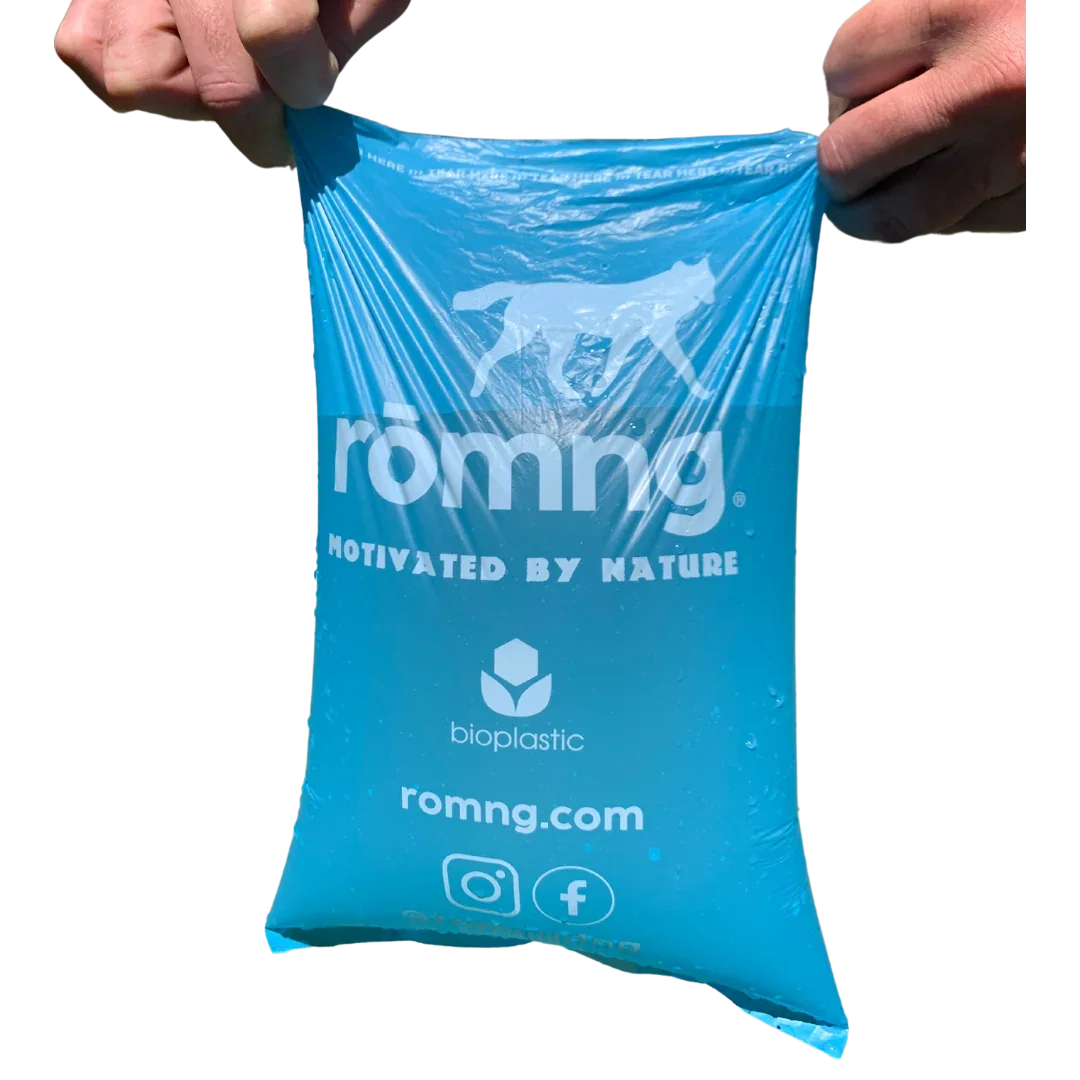 rōmng bio-based poop bag bundle with bamboo dispenser and hemp rope tug toy